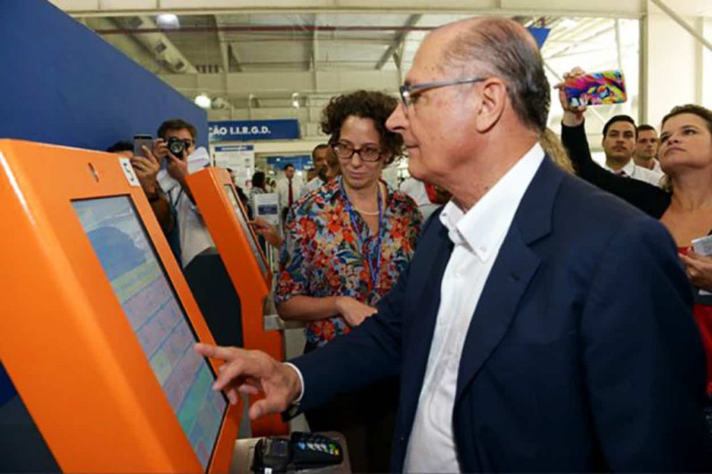 Poupatempo instala 30 totens de autoatendimento fora das unidades